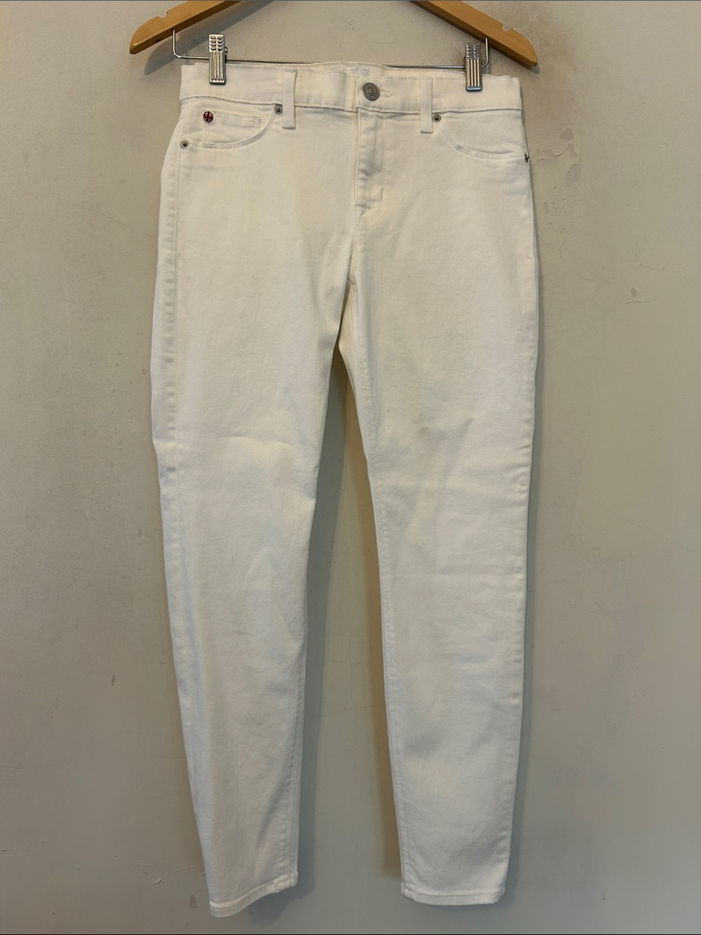 Hudson super skinny Cropped white Krista jeans Size 28 NWT